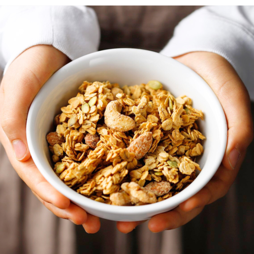 [No flour or refined sugar] NH Guilt-free maple nut granola 